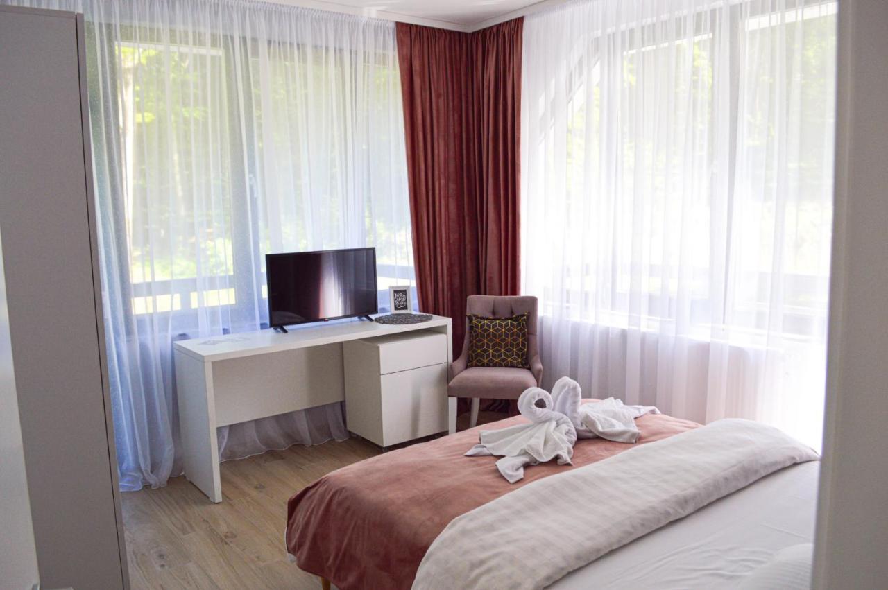 Baile Puturoasa Hotel Vámfalu Kültér fotó